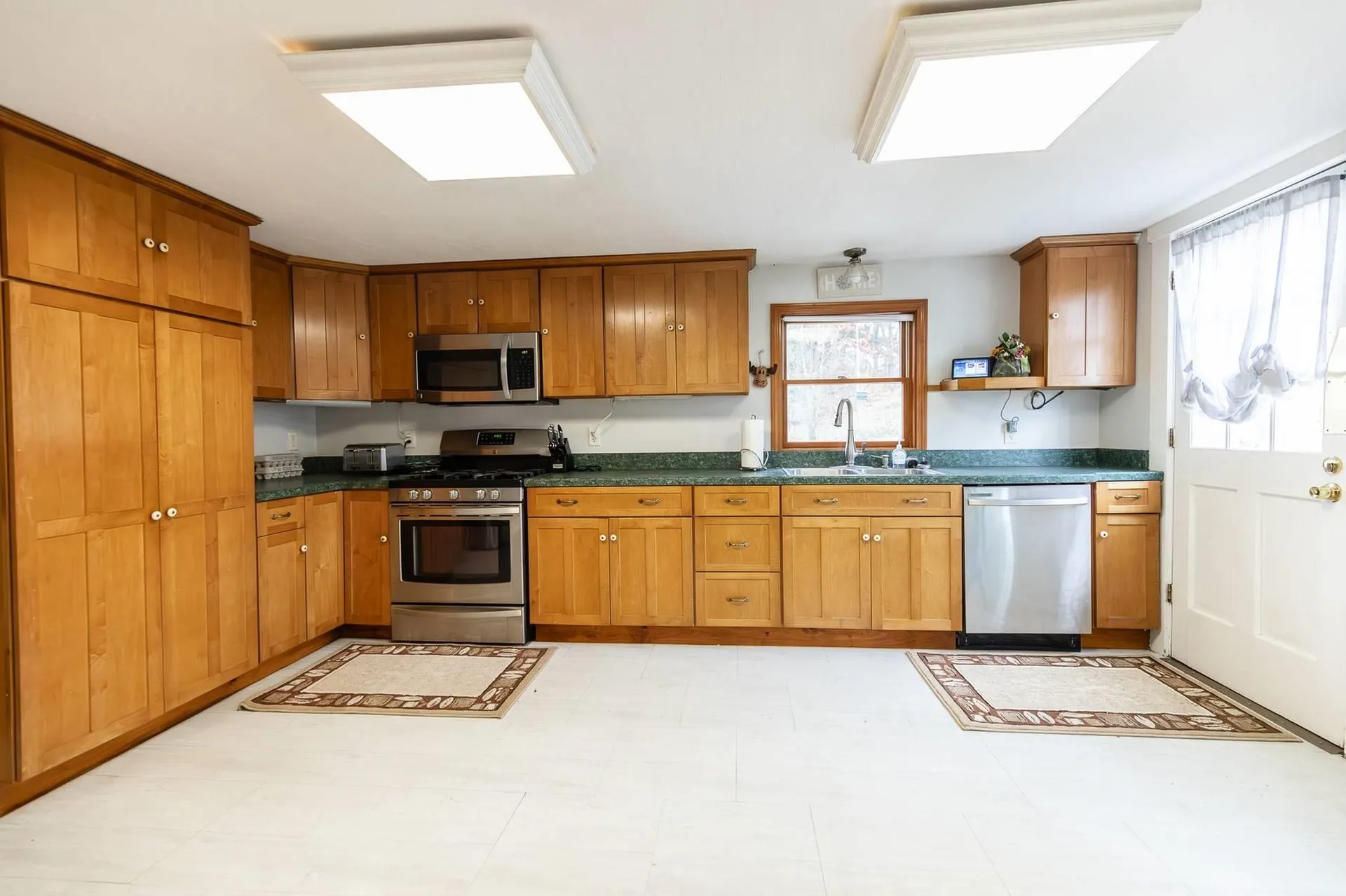 42 Windymere Drive Epsom NH 03234