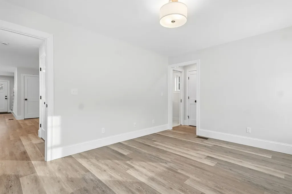 84 Blacksnake Road Seabrook NH 03874