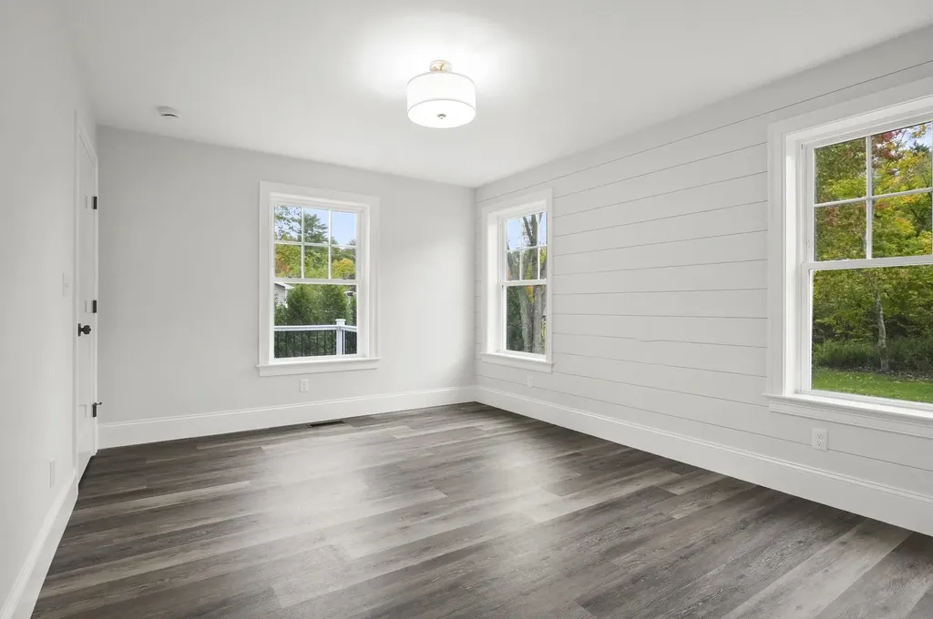 84 Blacksnake Road Seabrook NH 03874