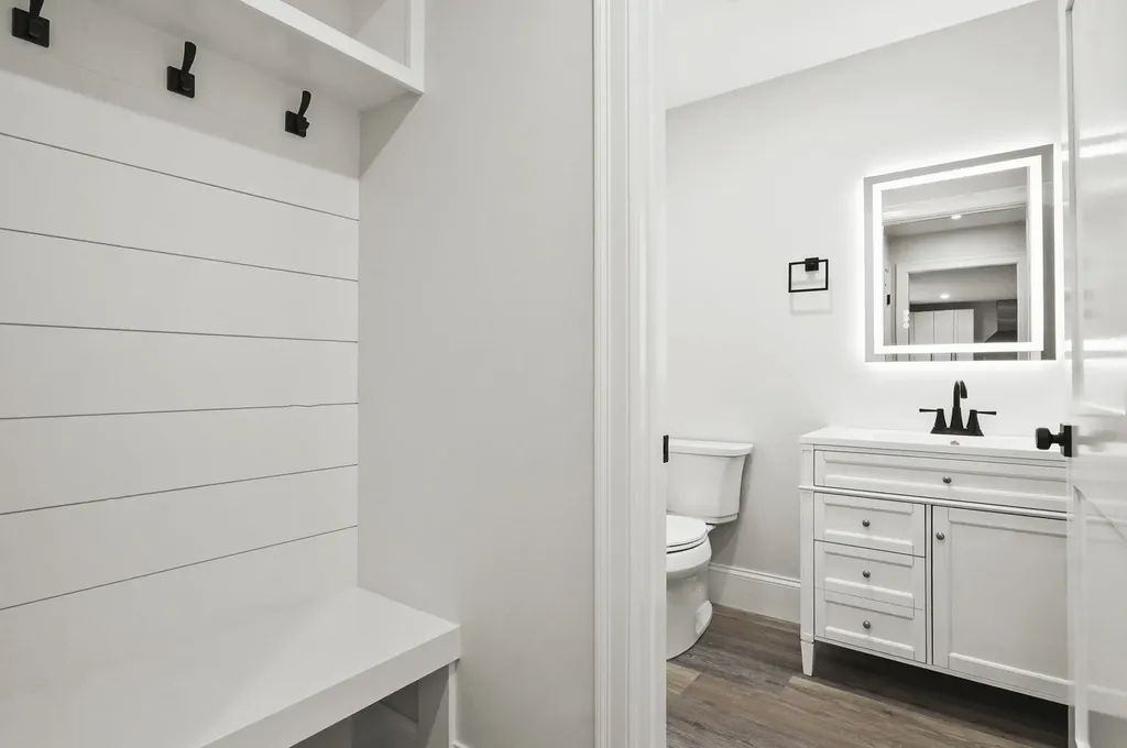 84 Blacksnake Road Seabrook NH 03874