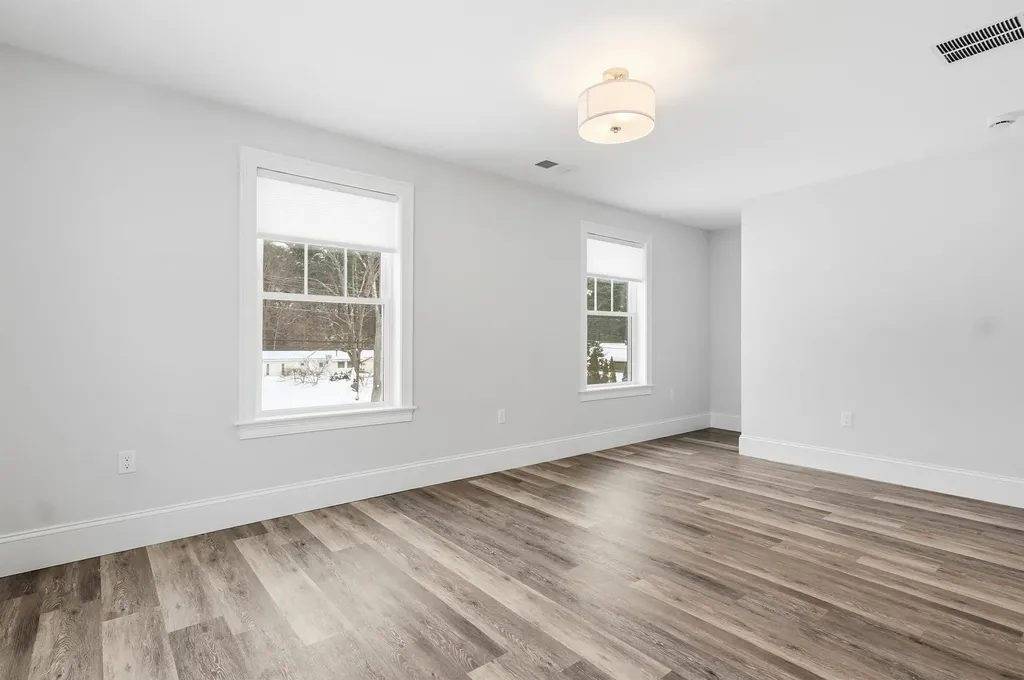 84 Blacksnake Road Seabrook NH 03874