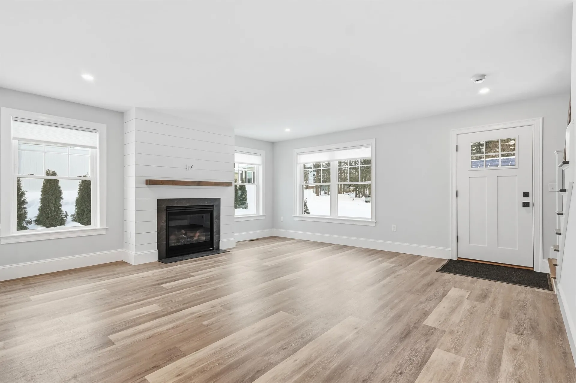 84 Blacksnake Road Seabrook NH 03874