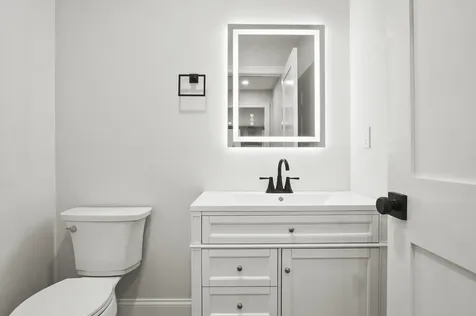 84 Blacksnake Road Seabrook NH 03874