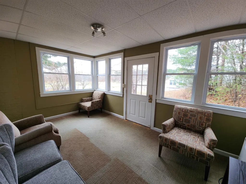 907 W Swanzey Road Swanzey NH 03446