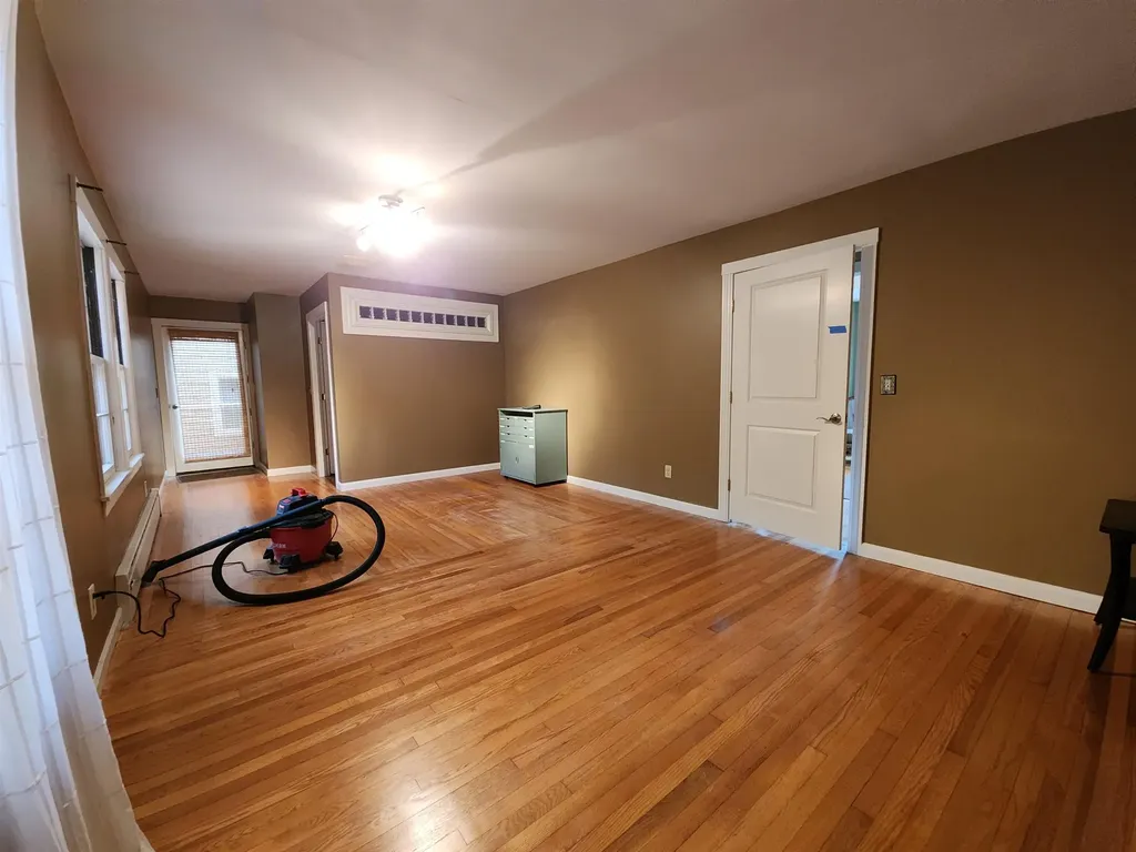 907 W Swanzey Road Swanzey NH 03446