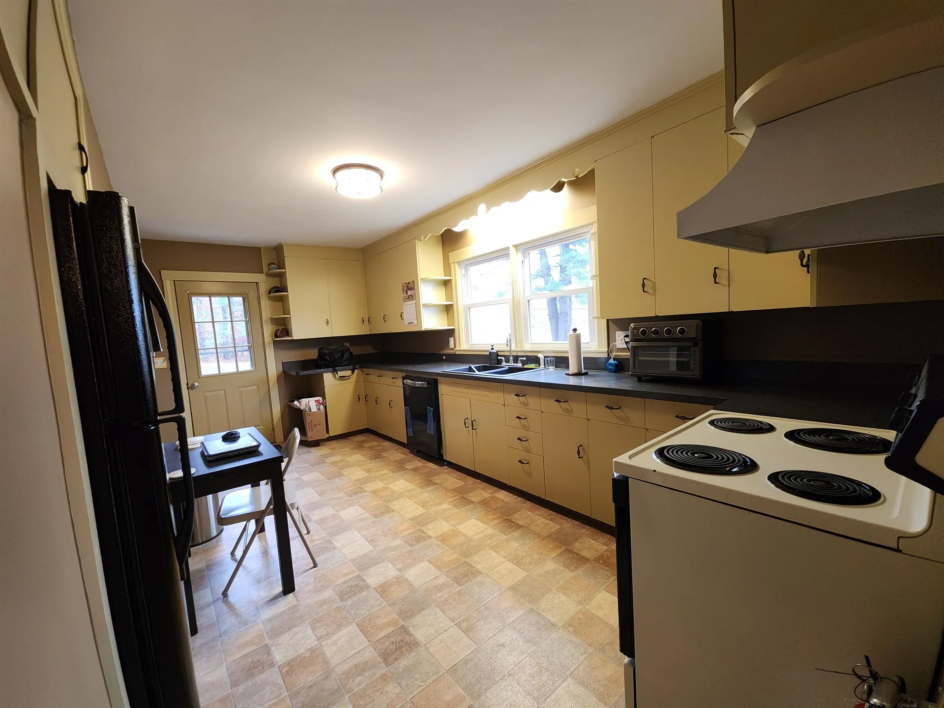 907 W Swanzey Road Swanzey NH 03446