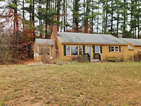 907 W Swanzey Road Swanzey NH 03446