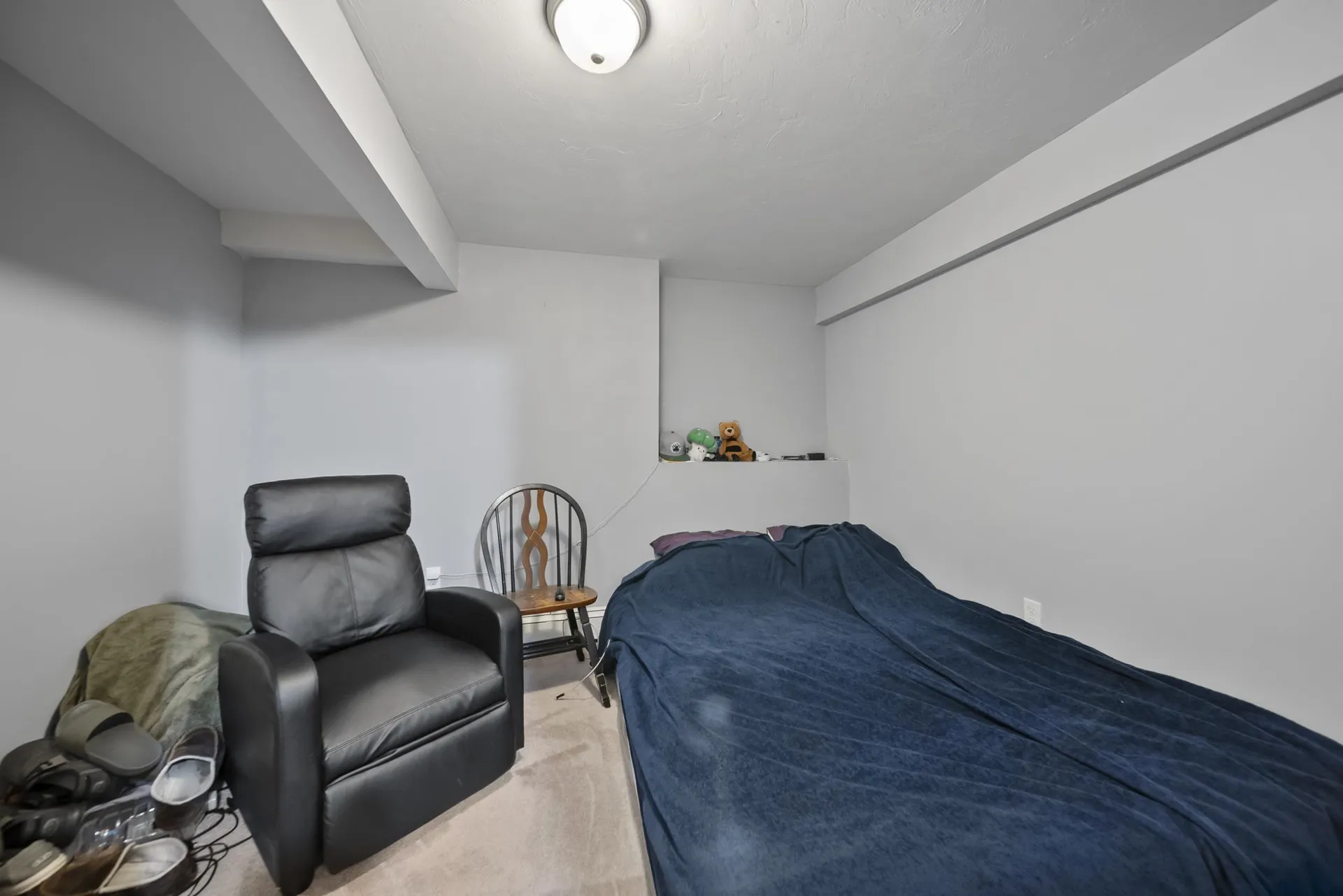 69 Bayberry Lane Londonderry NH 03053-3442