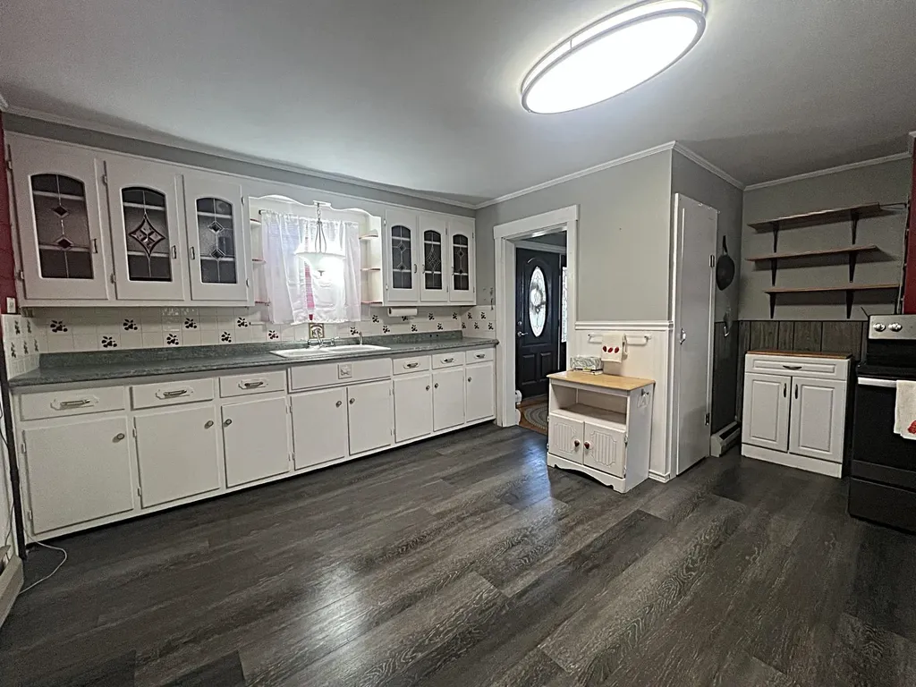 119 Hill Road Dummer NH 03588