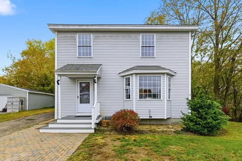 121 Peabody Avenue Manchester NH 03109