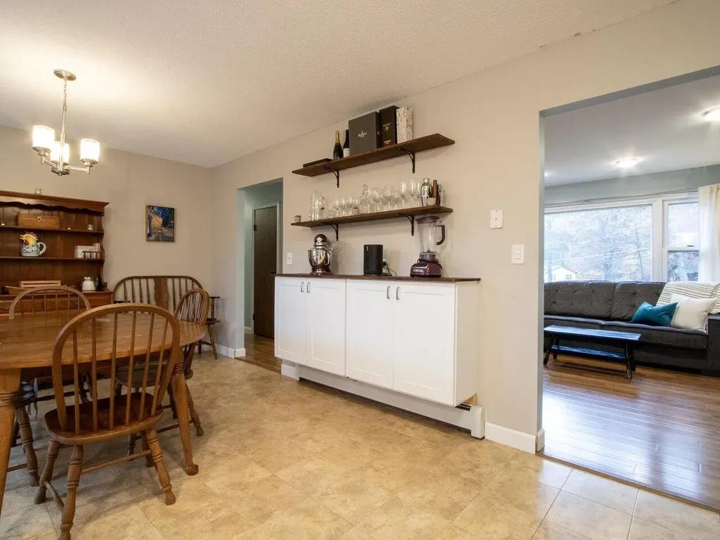 24 Logwood Circle Essex VT 05452