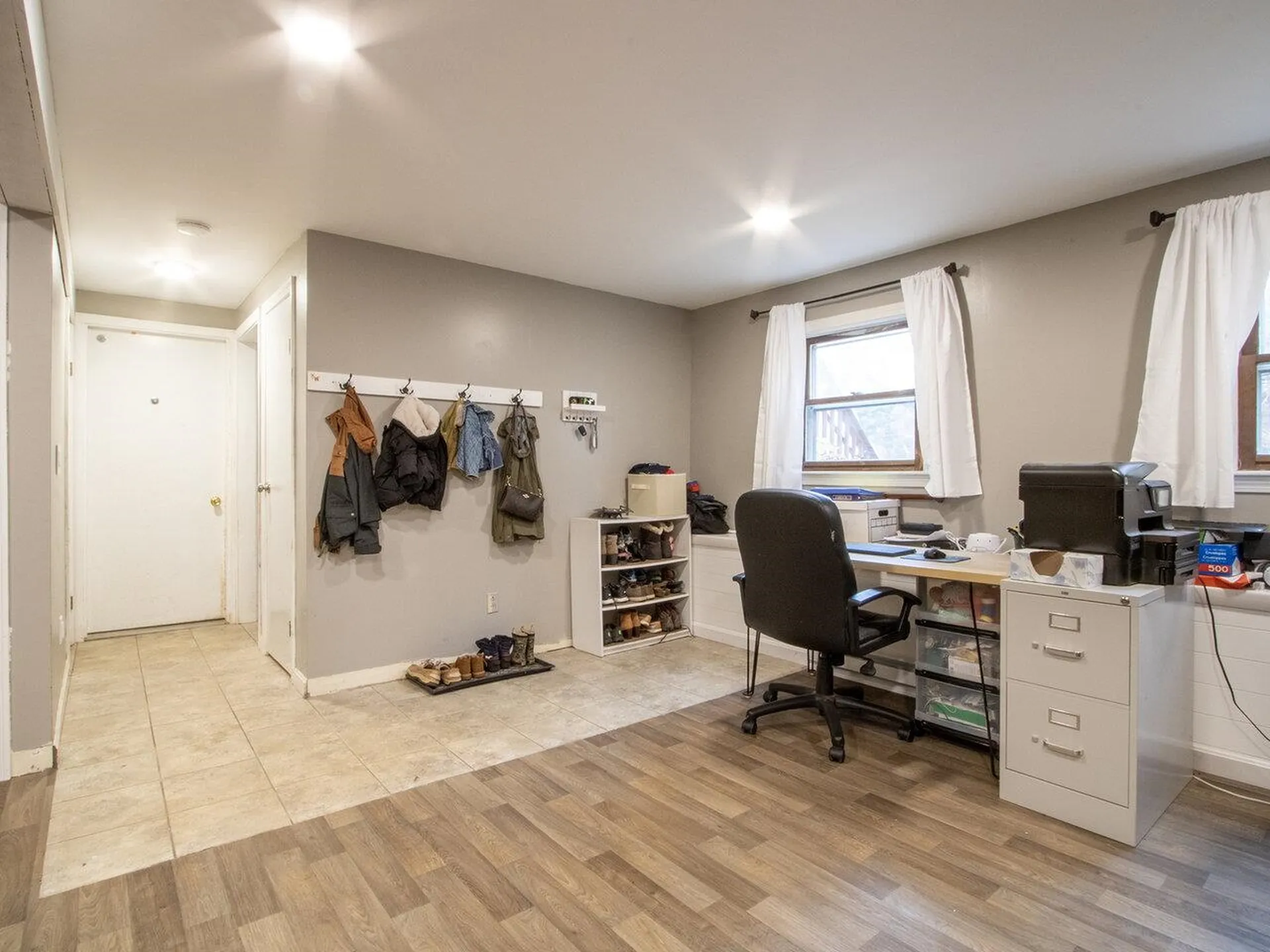 24 Logwood Circle Essex VT 05452