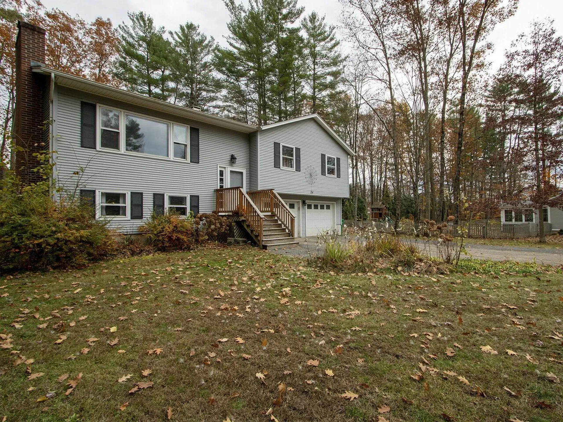 24 Logwood Circle Essex VT 05452