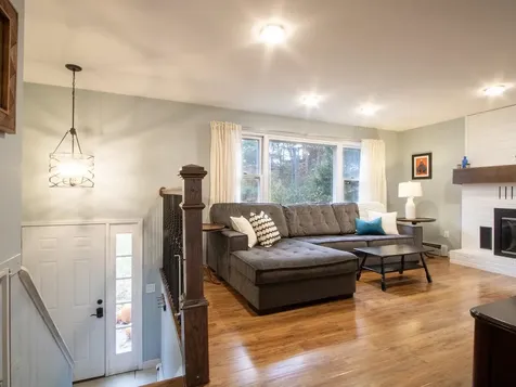 24 Logwood Circle Essex VT 05452