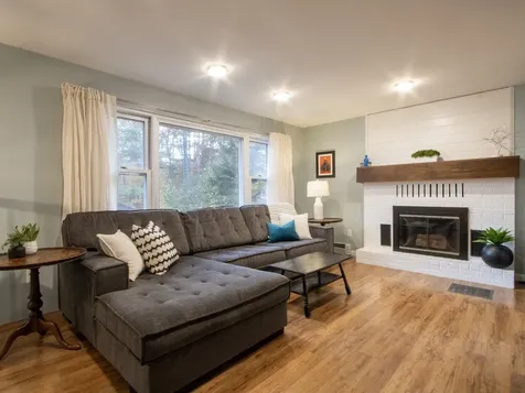 24 Logwood Circle Essex VT 05452