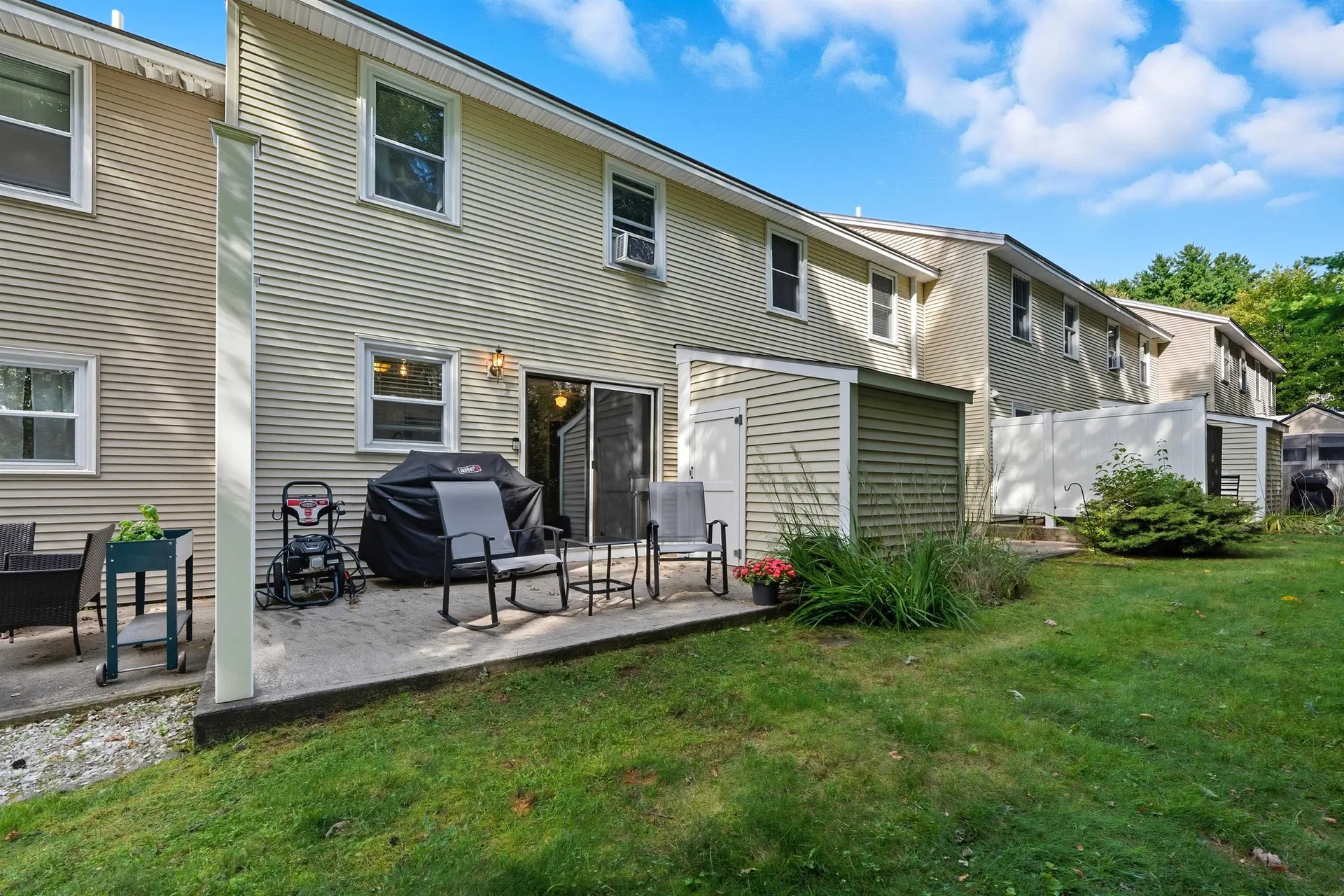 1035 S Mammoth Road Manchester NH 03109