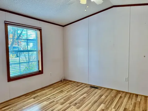 4 Earl Avenue Winchester NH 03470