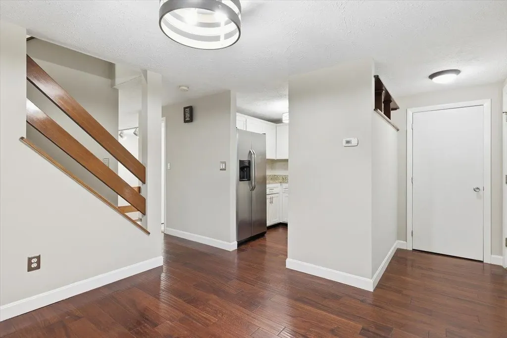 25 Cortez Drive Nashua NH 03062