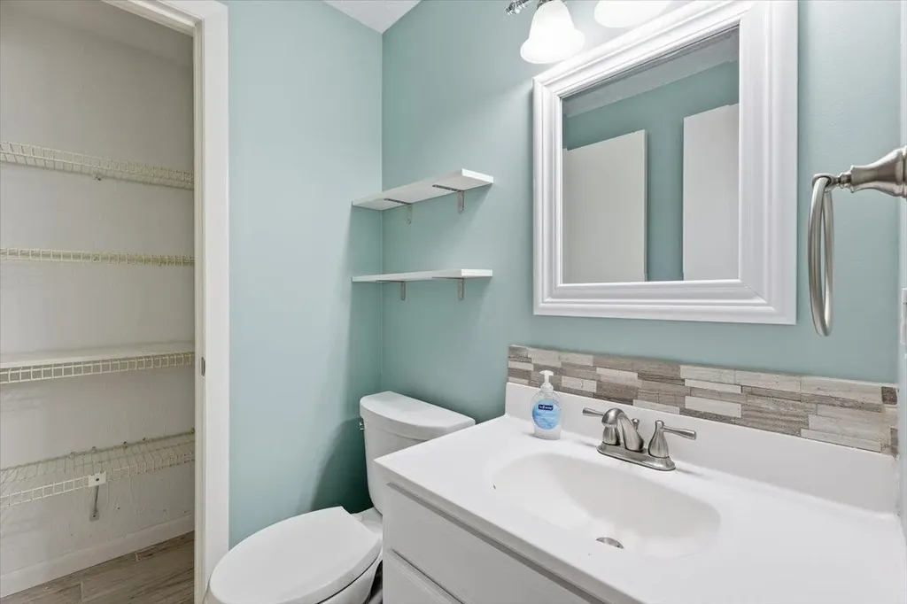 25 Cortez Drive Nashua NH 03062