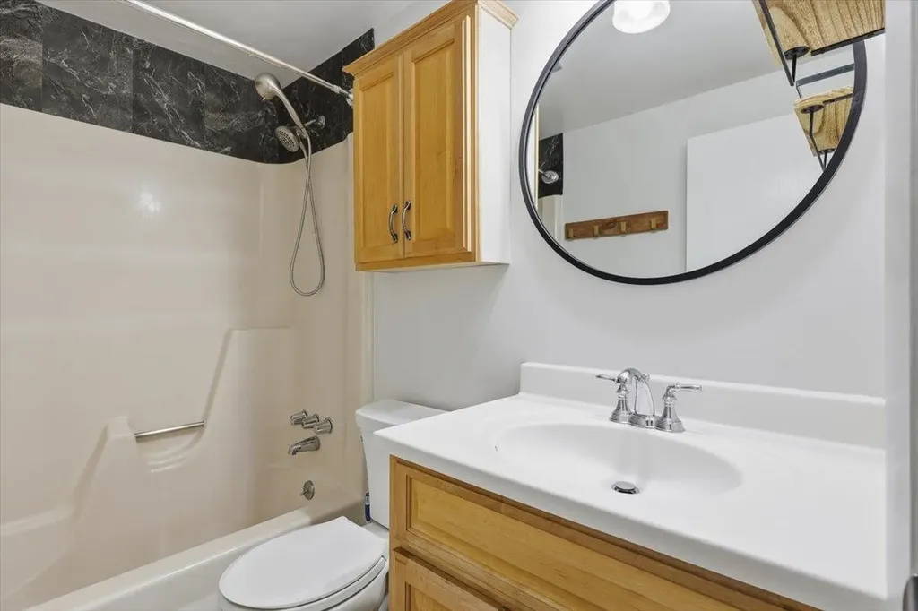 25 Cortez Drive Nashua NH 03062