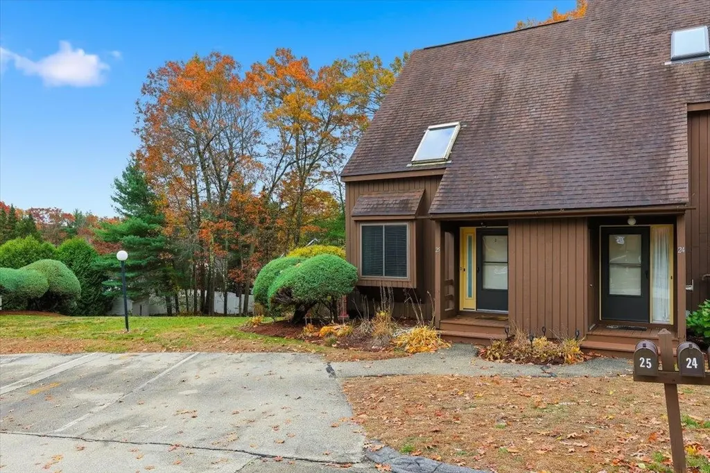 25 Cortez Drive Nashua NH 03062