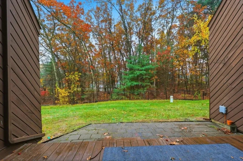 25 Cortez Drive Nashua NH 03062