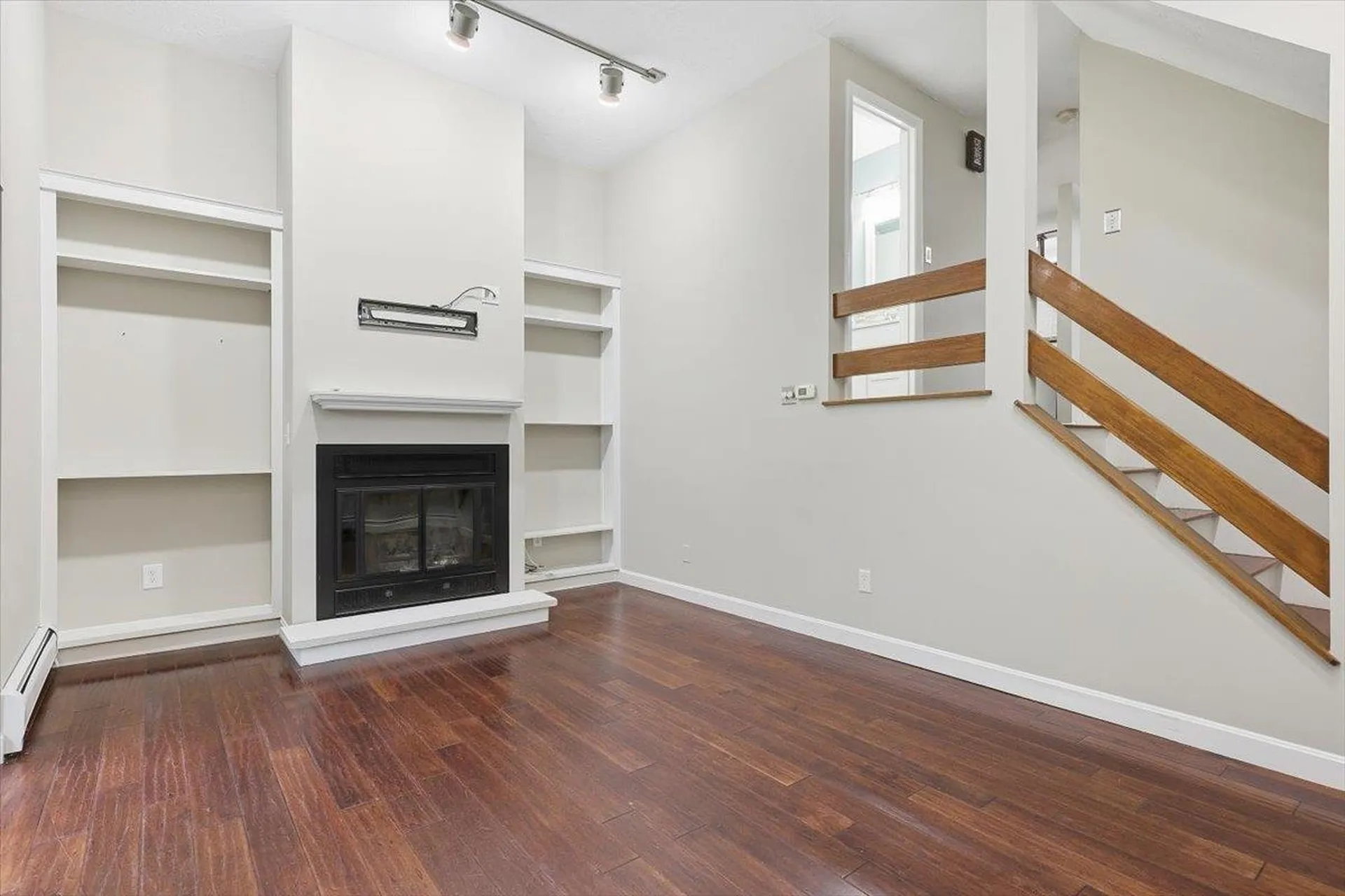 25 Cortez Drive Nashua NH 03062