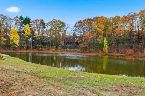 25 Cortez Drive Nashua NH 03062