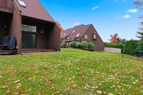 25 Cortez Drive Nashua NH 03062