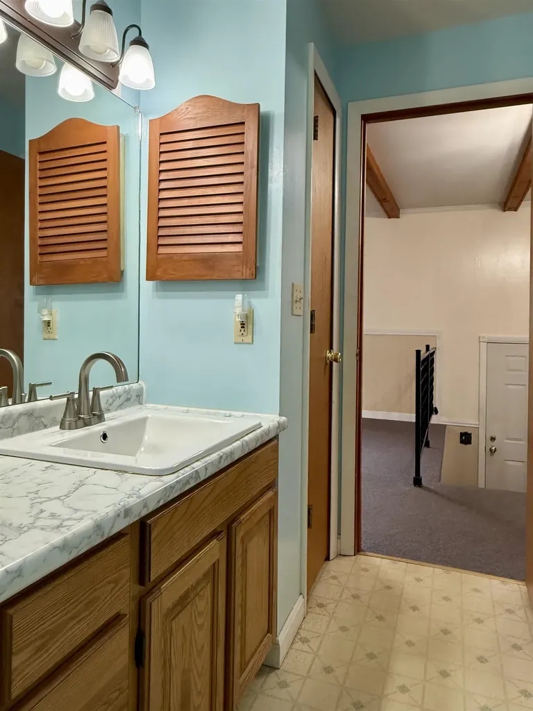 37 Meadow Road Milton VT 05468