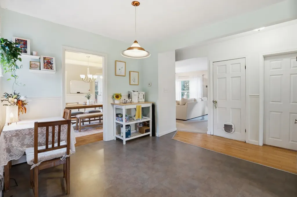 133 Corning Road Manchester NH 03109