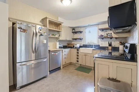 133 Corning Road Manchester NH 03109