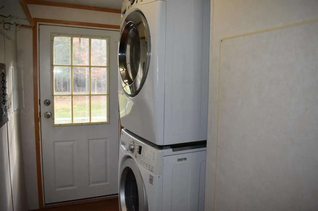 62 Palmer Road Enfield NH 03748