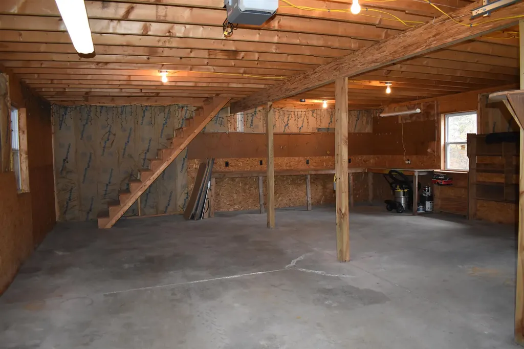 62 Palmer Road Enfield NH 03748