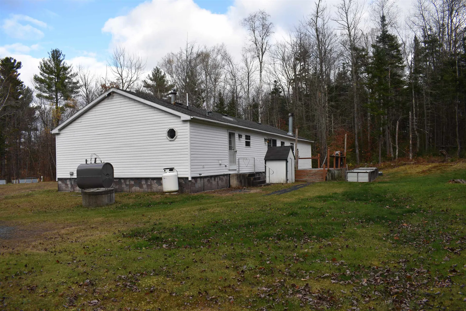 62 Palmer Road Enfield NH 03748