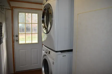 62 Palmer Road Enfield NH 03748