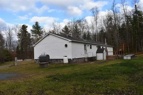 62 Palmer Road Enfield NH 03748