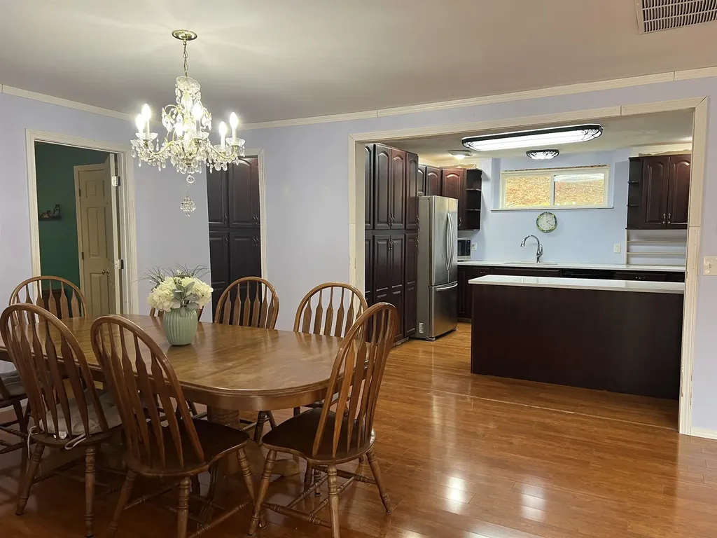 11 Towle Road Chester NH 03036