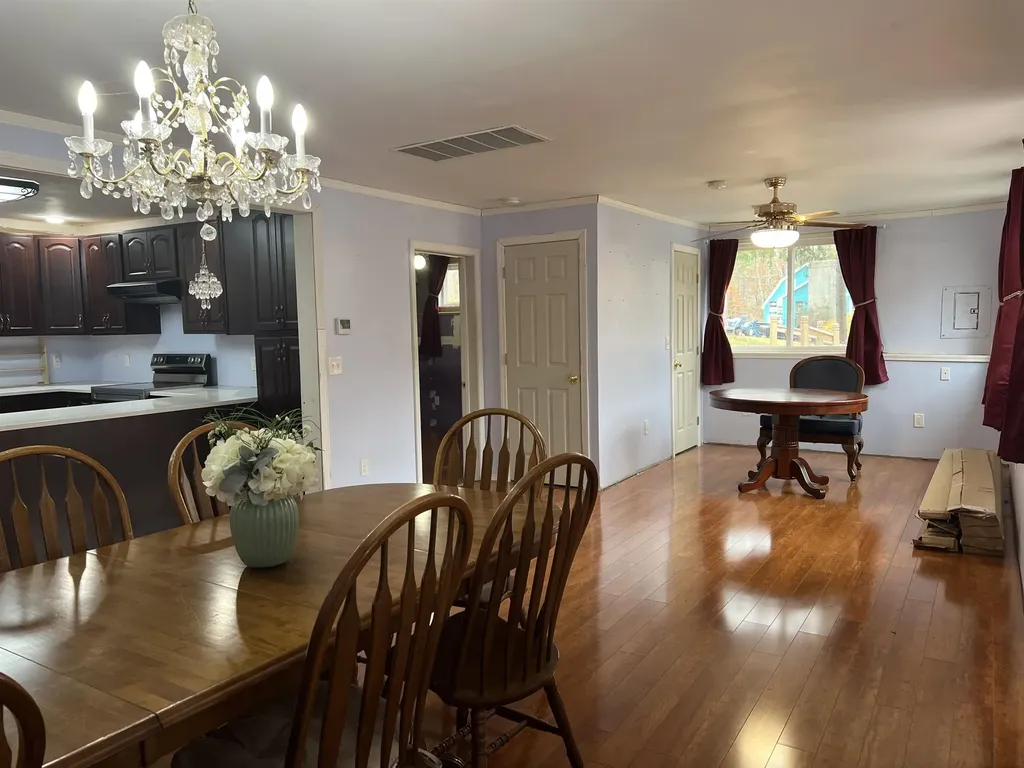 11 Towle Road Chester NH 03036