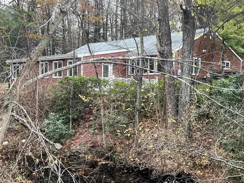 11 Towle Road Chester NH 03036