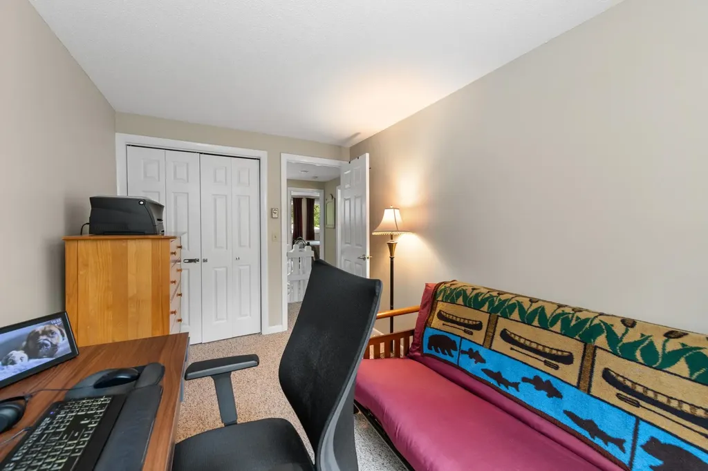 99 Pinnacle Road Campton NH 03223