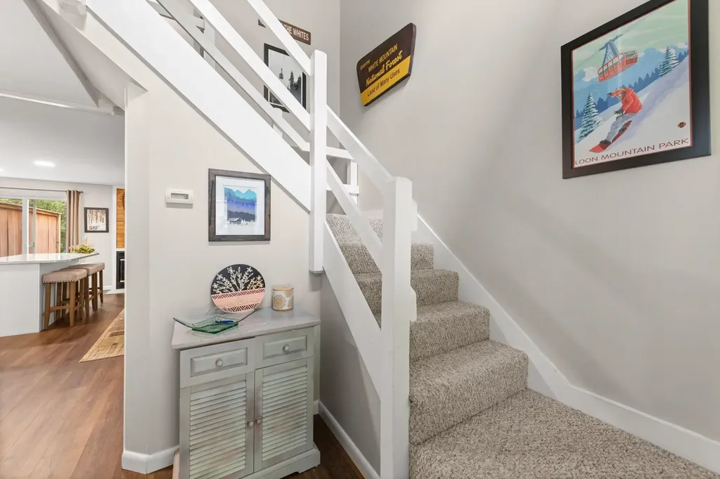 99 Pinnacle Road Campton NH 03223