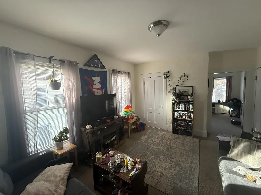 34 Williams Street Rockingham VT 05101