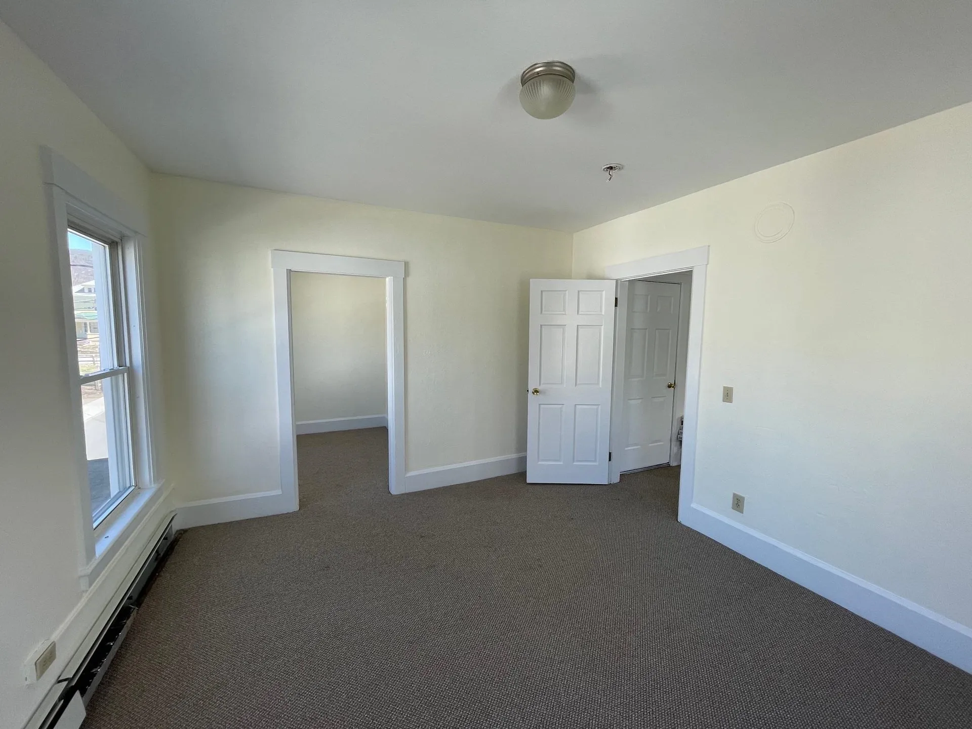 34 Williams Street Rockingham VT 05101