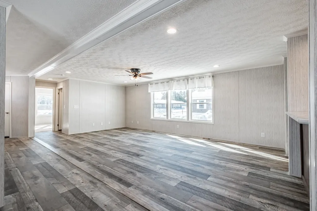 73 Diamondback Drive Rochester NH 03868