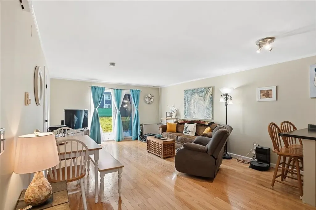 8 Timber Lane South Burlington VT 05403