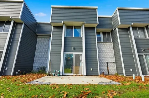 8 Timber Lane South Burlington VT 05403