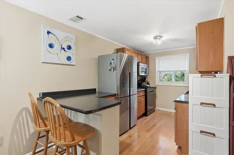 8 Timber Lane South Burlington VT 05403