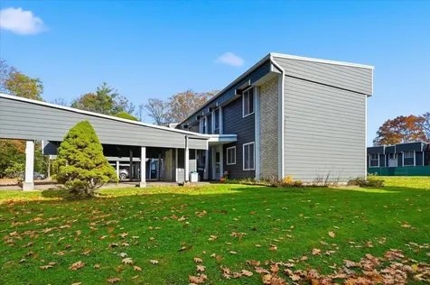 8 Timber Lane South Burlington VT 05403