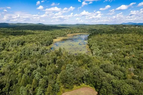 22 Abberton Road Canterbury NH 03224